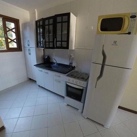 C047 - Ed Las Condes, Centro De Bombinhas Værelse billede